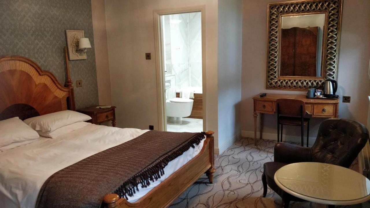 The Spread Eagle Hotel Тейм Экстерьер фото